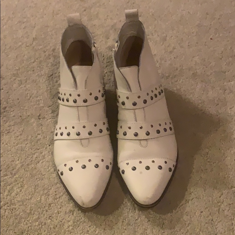 Naturalizer booties